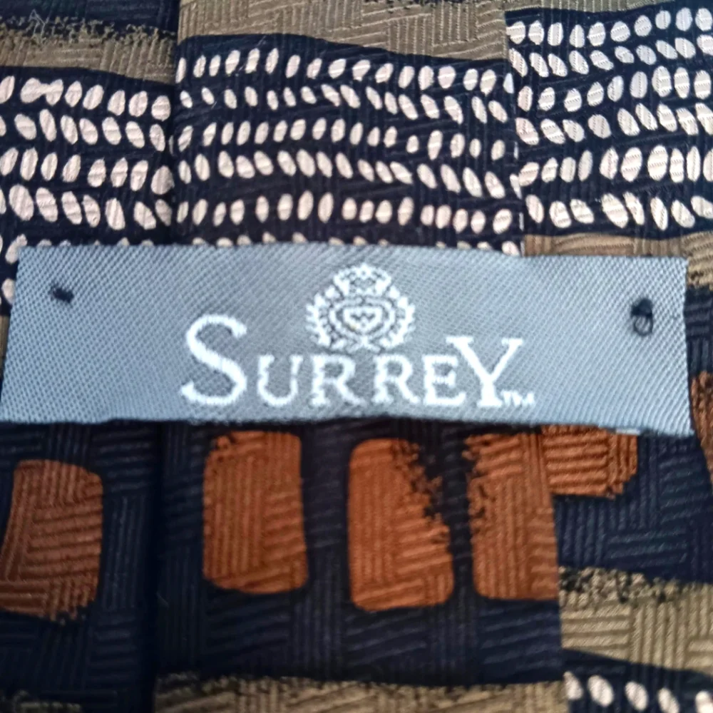 Vintage Silk Surrey Tie | EUC | Earth Tone Shades